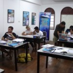 PADI IDC Thailand - Classroom work and Dive Theory PADI IDC Thailand - Classroom work and Dive Theory